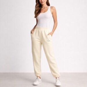 Comfrt Butter Yellow Fleece Joggers | Cozy Luxury|size large